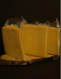 Eski Kars Kaşarı (1KG)